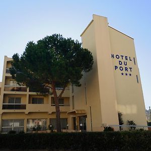 Hotel du Port